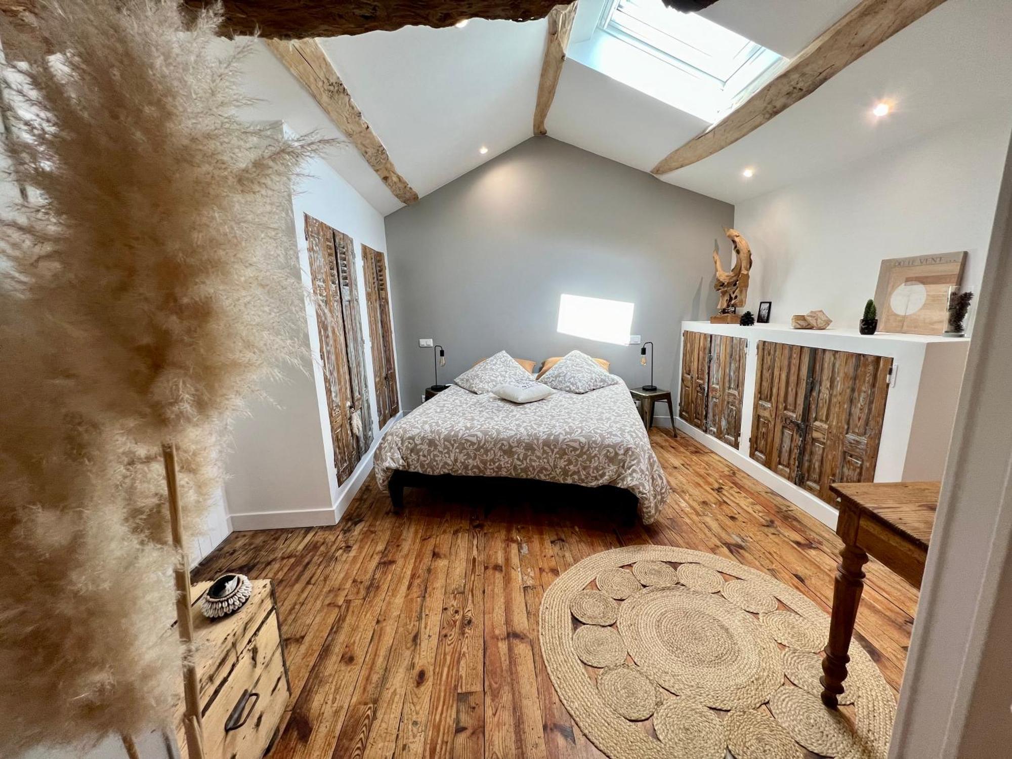 Les Hirondelles Du Marais Bed and Breakfast Riom Buitenkant foto